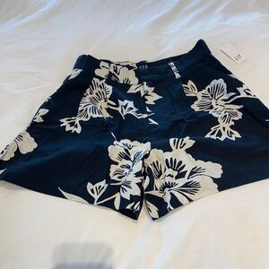 GAP Black and White Floral Women Shorts